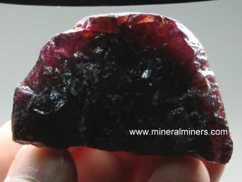 garnet gemstone rough