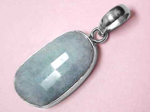 Natural Aquamarine Pendant in Sterling Silver