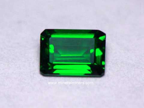 Chrome Diopside Gemstone