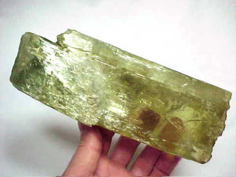 Hiddenite Gem Rough: lapidary grade hiddenite crystals