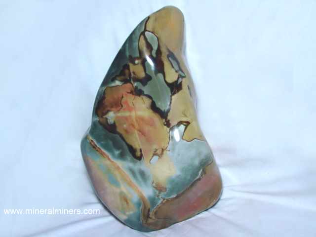 Large Jasper Decorator Mineral Specimens and Freeform Sculptures