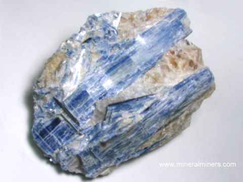 Kyanite Mineral Specimens: kyanite crystals