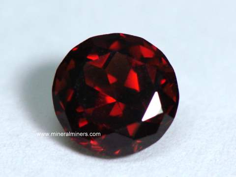 Details about   Natural Mozambique Red Garnet 6x6 MM Round Shape Faceted Loose Gemstone Lot 
