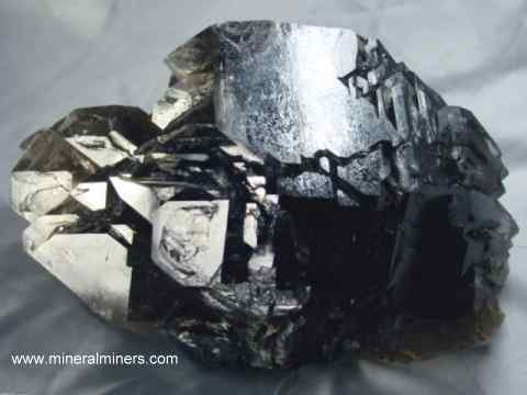 Elestial Quartz Crystal: natural jacare quartz crystal from Brazil