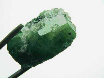 Grenat Tsavorite. 0.23 Carats. Tsavorite Mine Gogogogo -  Israel